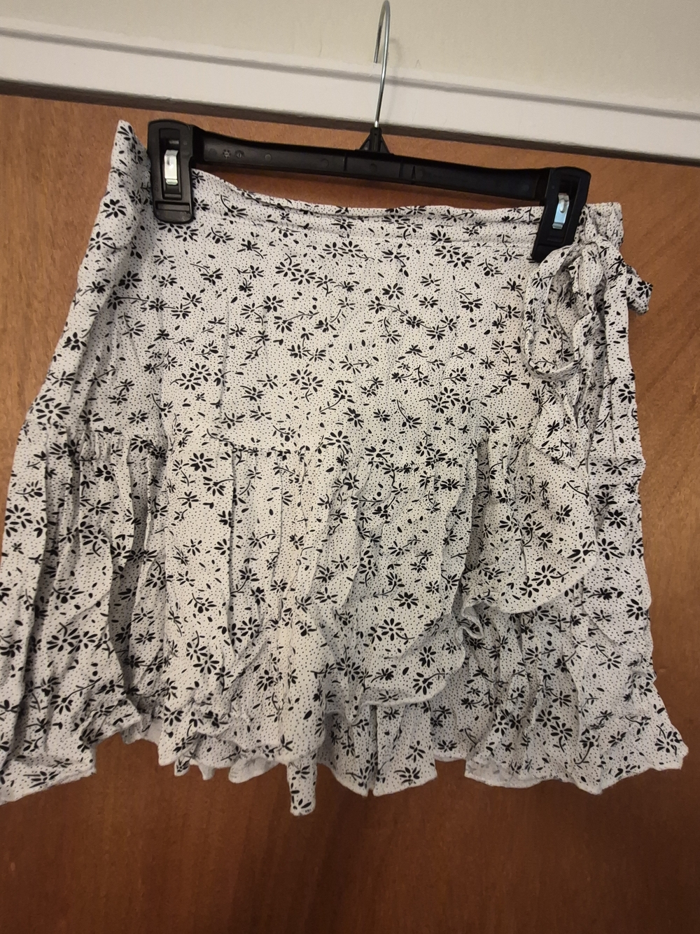 White and Black Floral Ruffle Skirt